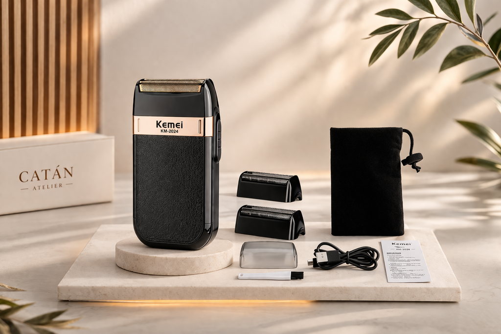 Afeitadora Shaver KM-2024 Profesional Recargable USB