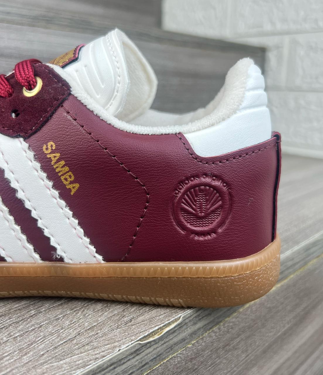 Tenis Samba ADI Vino Tinto