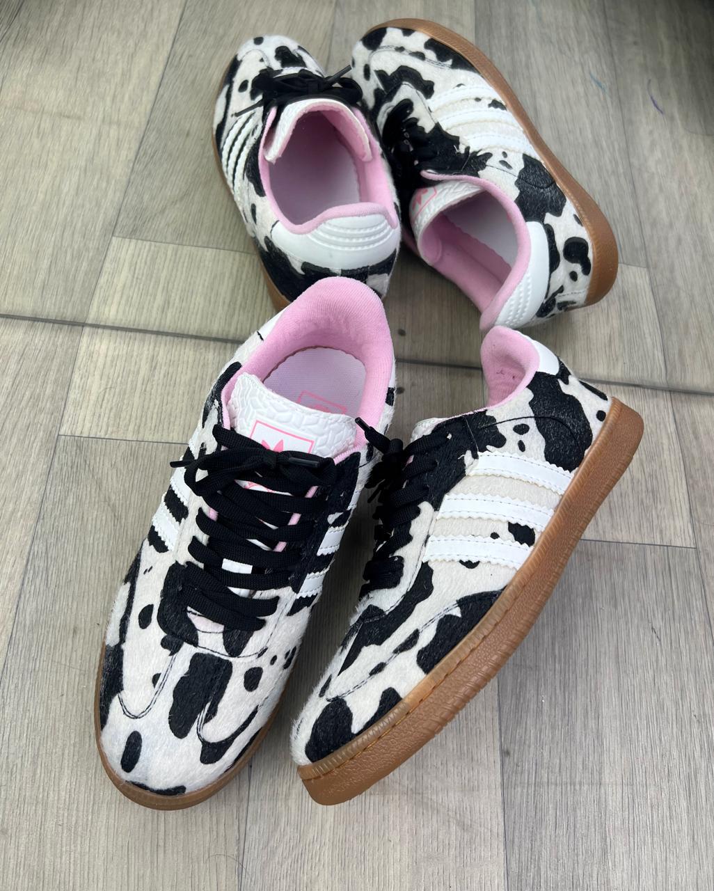 Tenis Samba ADI OG Vaca Negro
